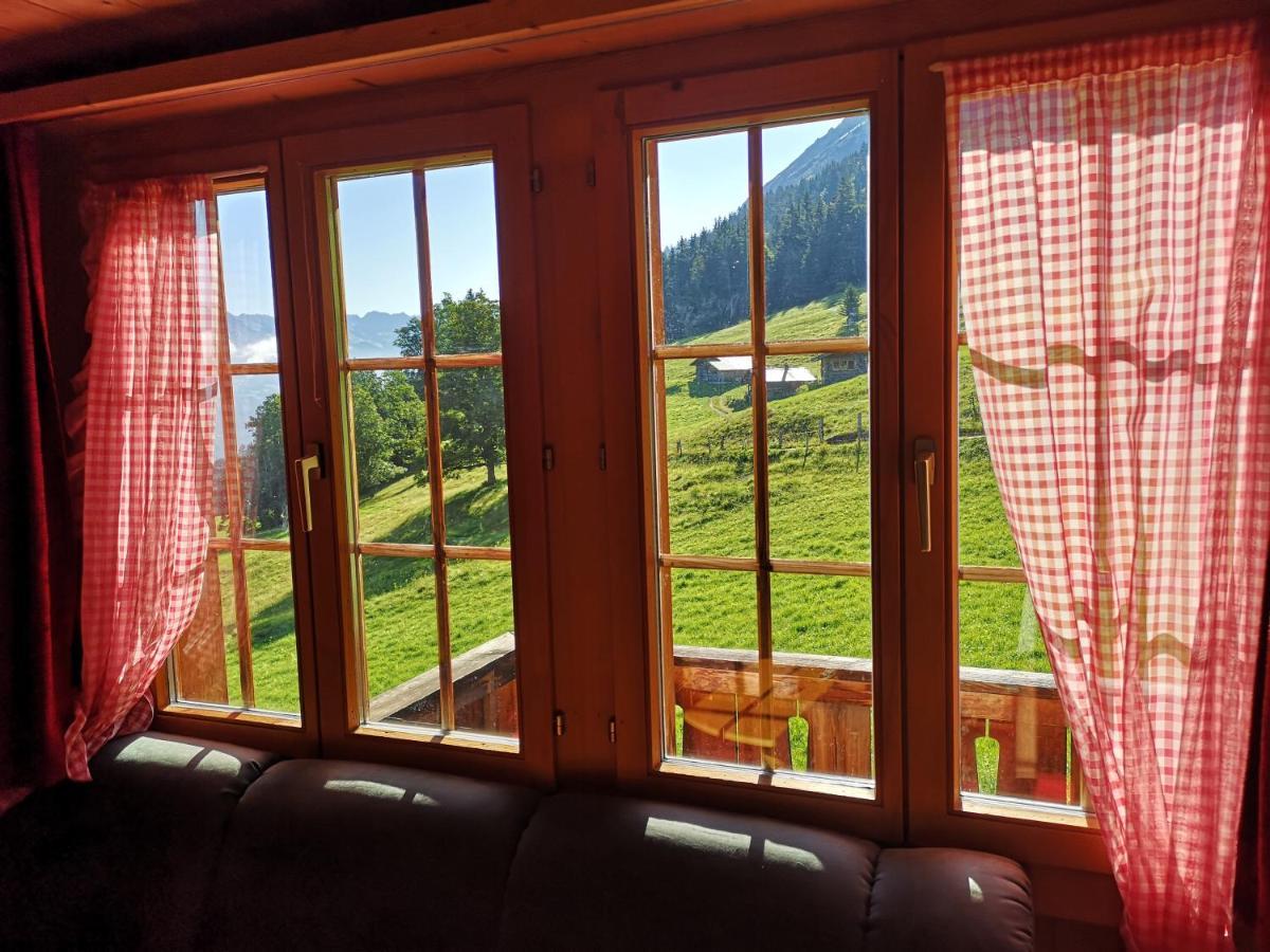 Chalet Mit Alpenambiente Axalp Brienz  Exterior photo